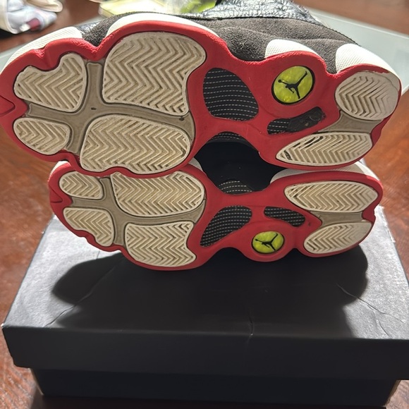 Jordan 13 Retro
Playoffs (GS) Size 3.5Y - Picture 6 of 6